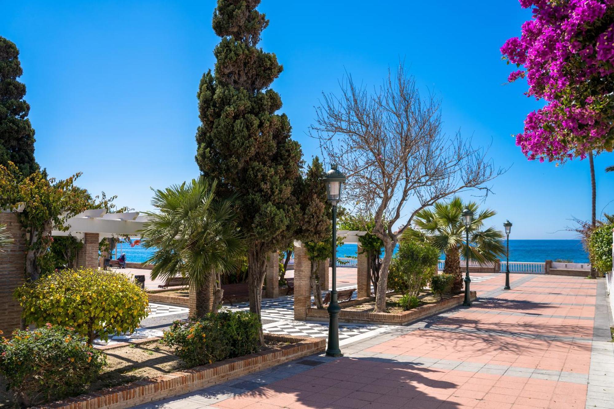 Torrecilla Sirena Beach Nerja Luaran gambar